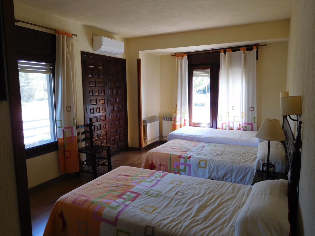 Hotel Restaurante Las Galias Zuera Zewnętrze zdjęcie