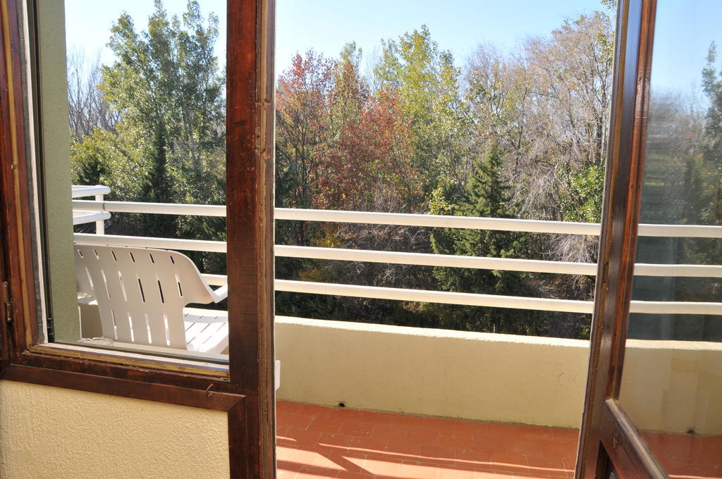 Hotel Restaurante Las Galias Zuera Zewnętrze zdjęcie